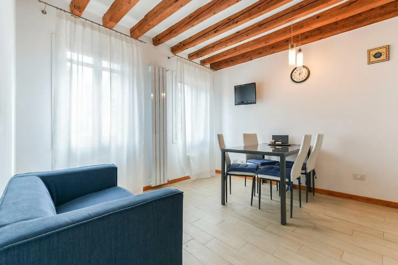 Colombina'S Roof Apartment Venice